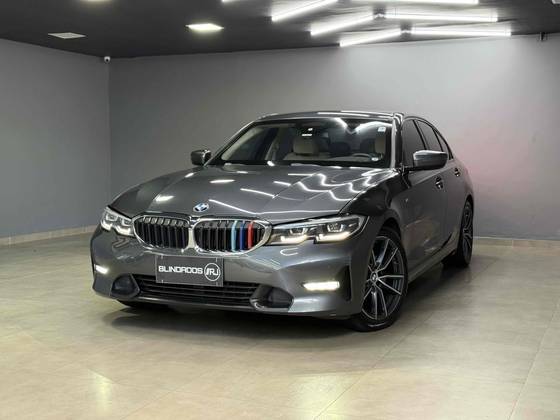 BMW 320i 2.0 16V TURBO GASOLINA SPORT AUTOMÁTICO